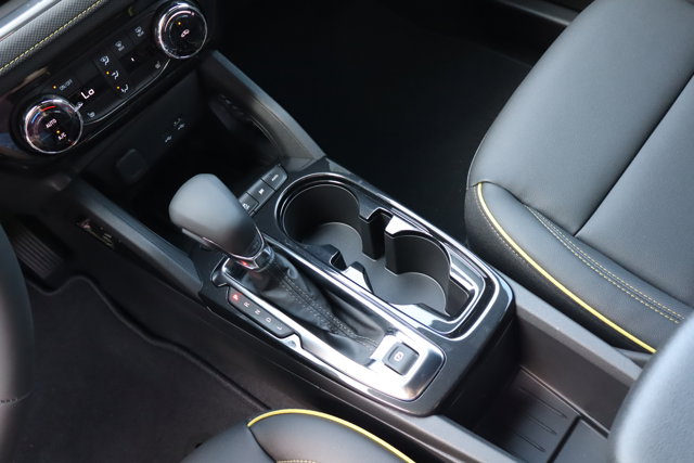 Vehicle image 17 of 24
