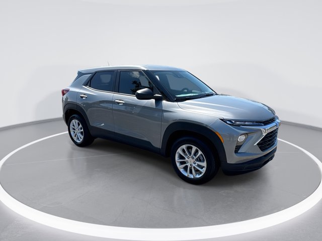 2026 Chevrolet Trailblazer LS Image 4 of 25