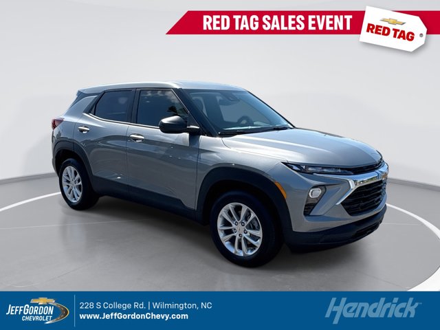 2026 Chevrolet Trailblazer LS Image 2 of 25