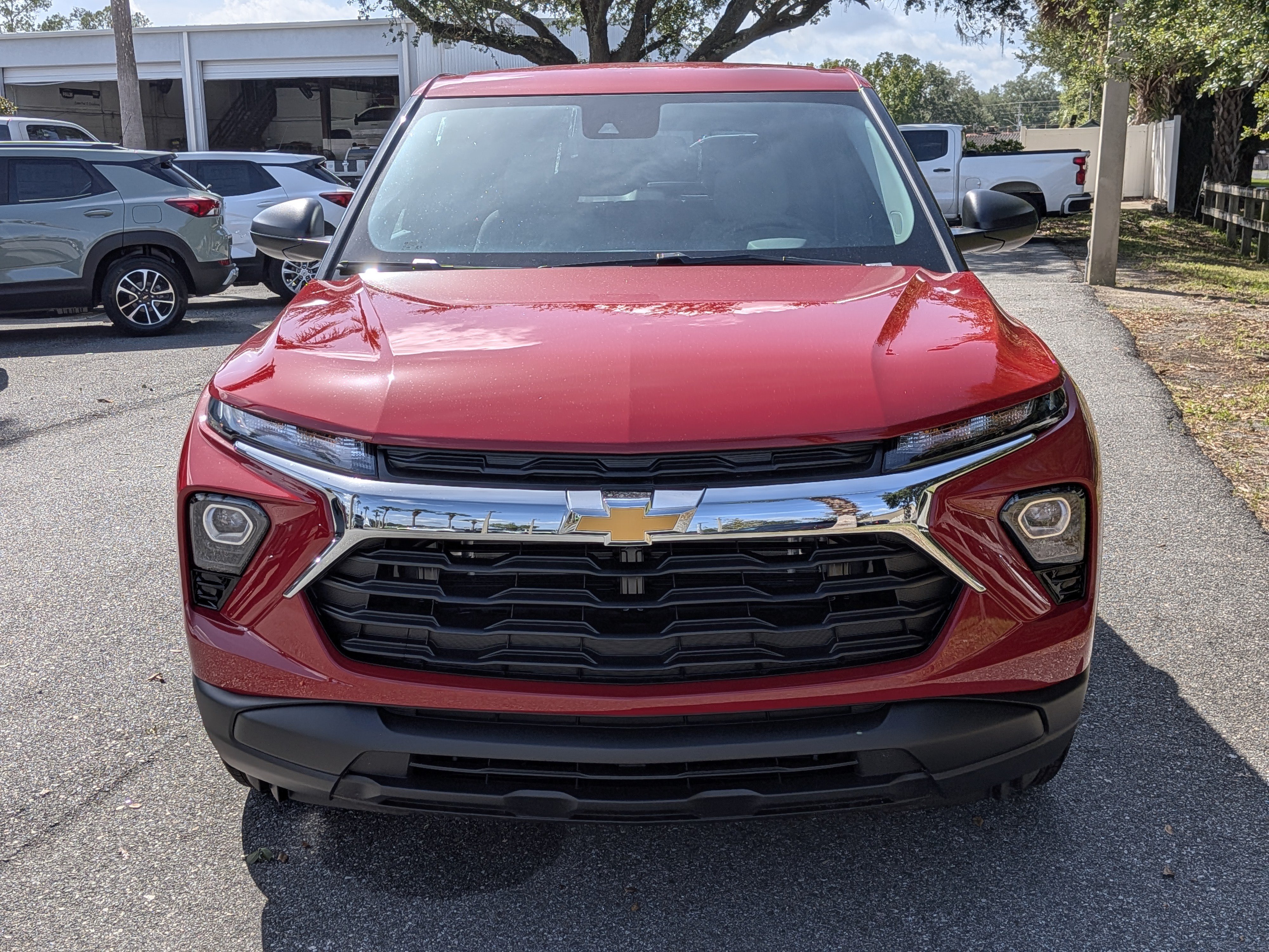 2026 Chevrolet Trailblazer LS Image 2 of 26