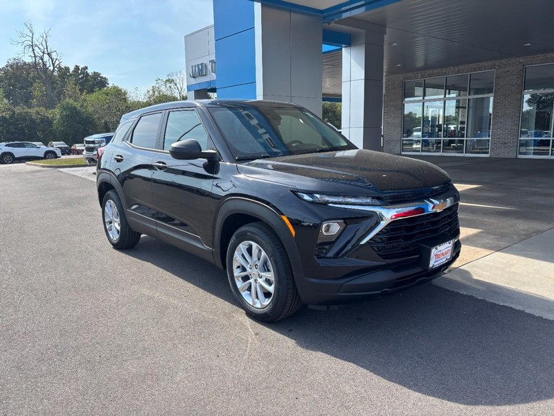 2026 Chevrolet Trailblazer LS Image 1 of 25