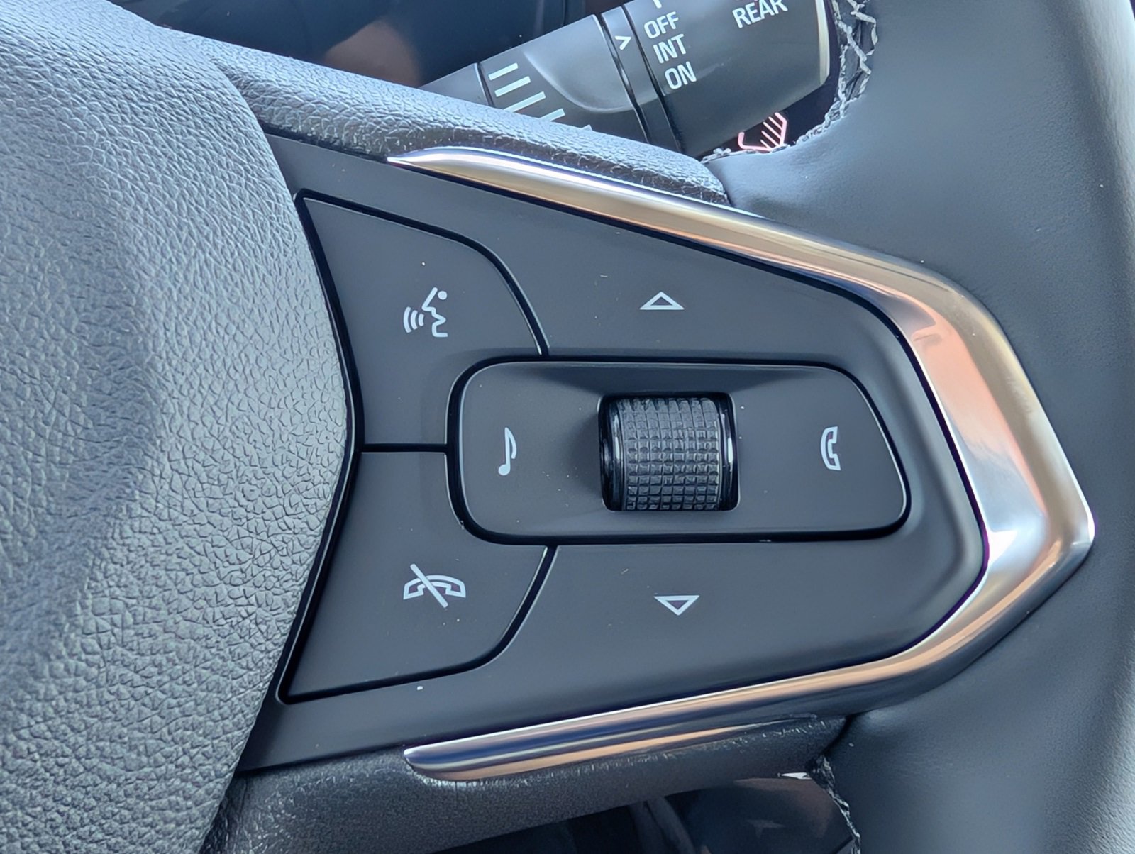 Vehicle image 22 of 23