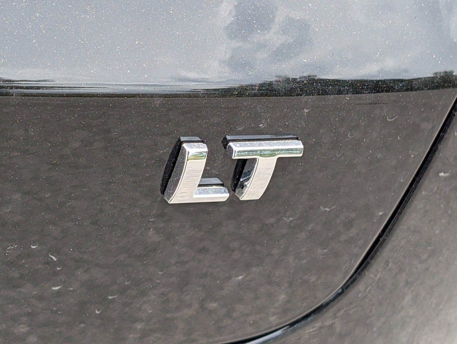 Vehicle image 23 of 24