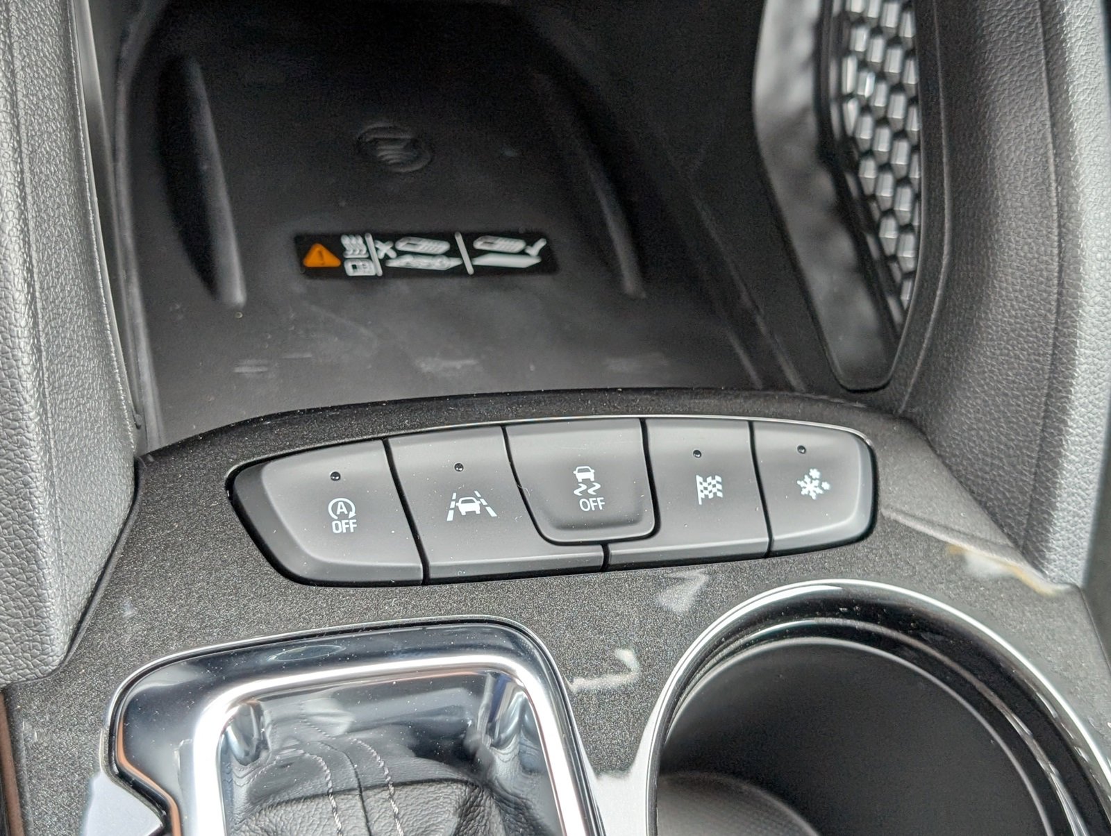 Vehicle image 15 of 24