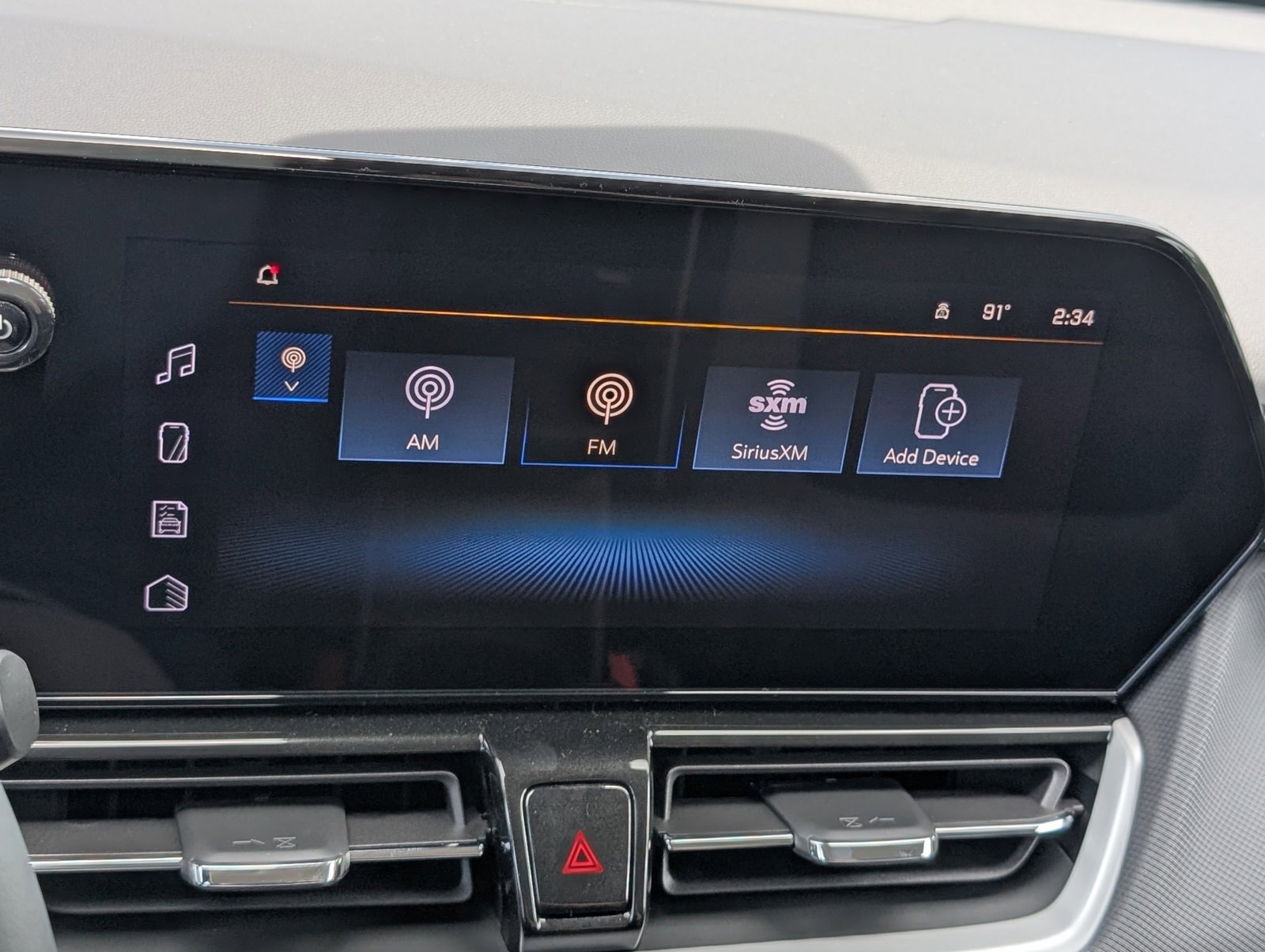 Vehicle image 10 of 24