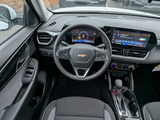 2026 Chevrolet Trailblazer LT Image 13 of 28