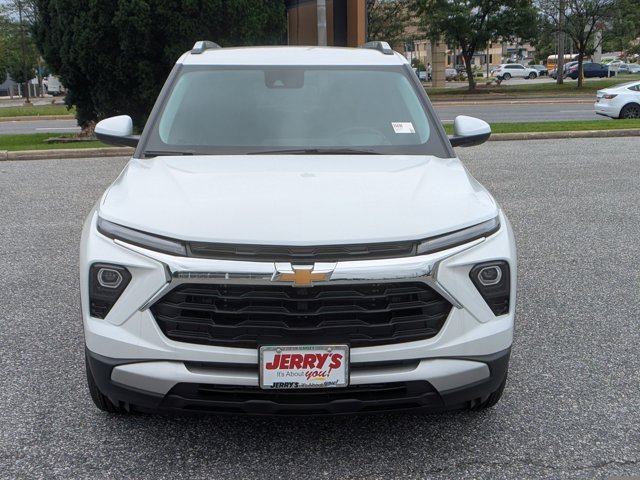 2026 Chevrolet Trailblazer LT Image 2 of 28