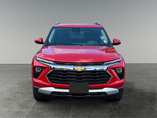 2026 Chevrolet Trailblazer LT Image 2 of 35