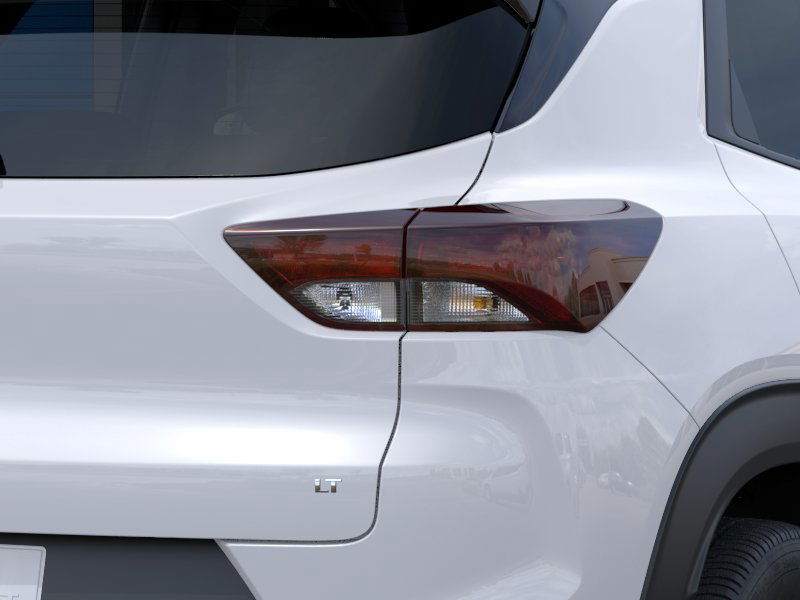 Vehicle image 22 of 43