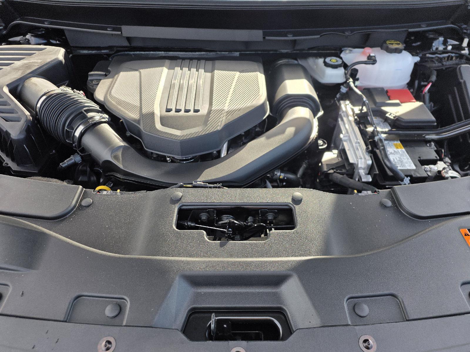 2026 Chevrolet Traverse AWD LT Image 7 of 24