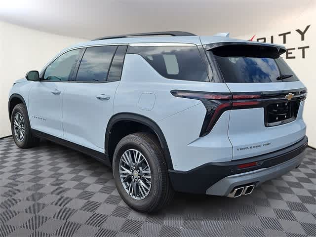 2026 Chevrolet Traverse AWD LT Image 6 of 23