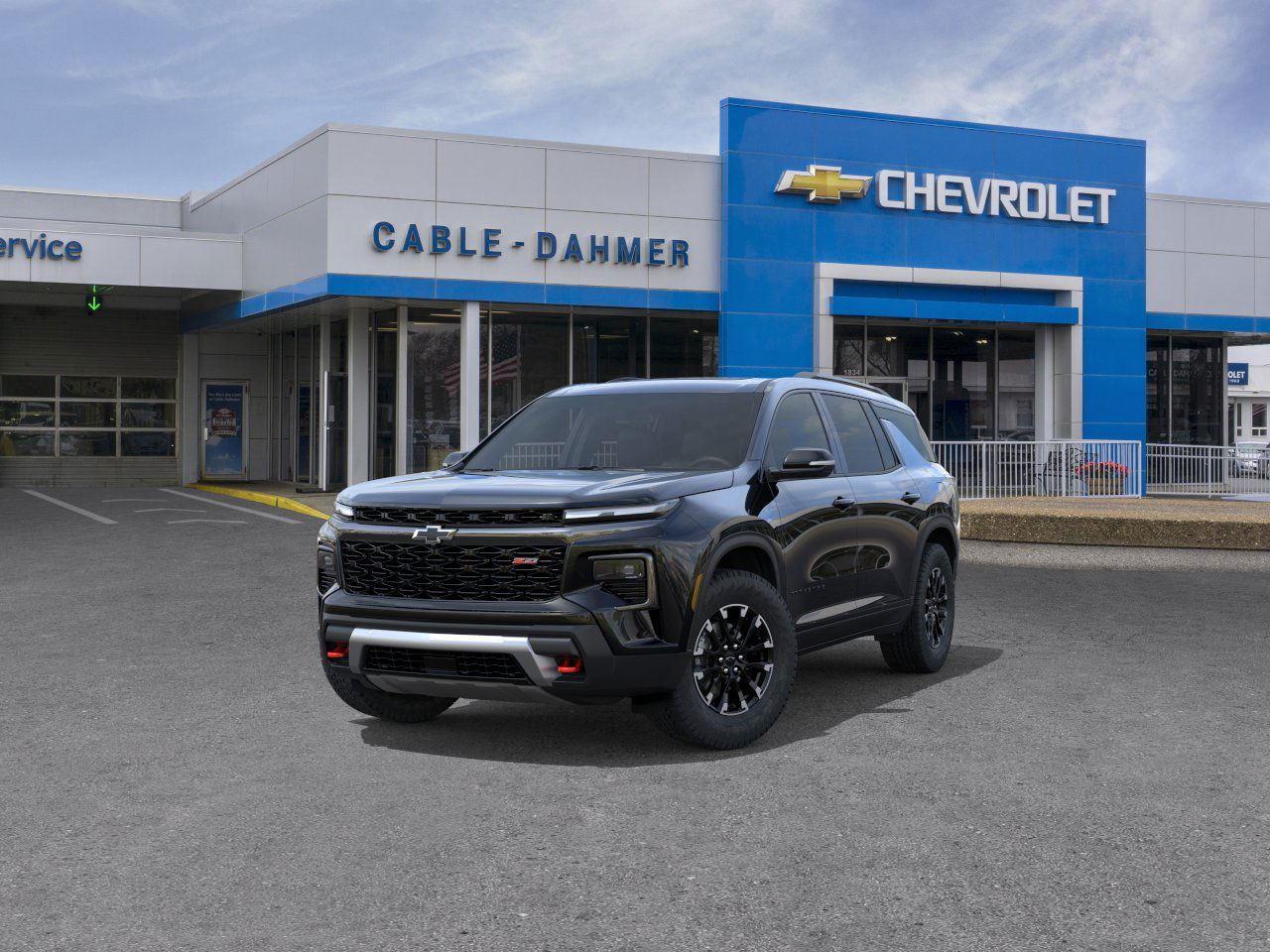 2026 Chevrolet Traverse AWD Z71 Image 2 of 24