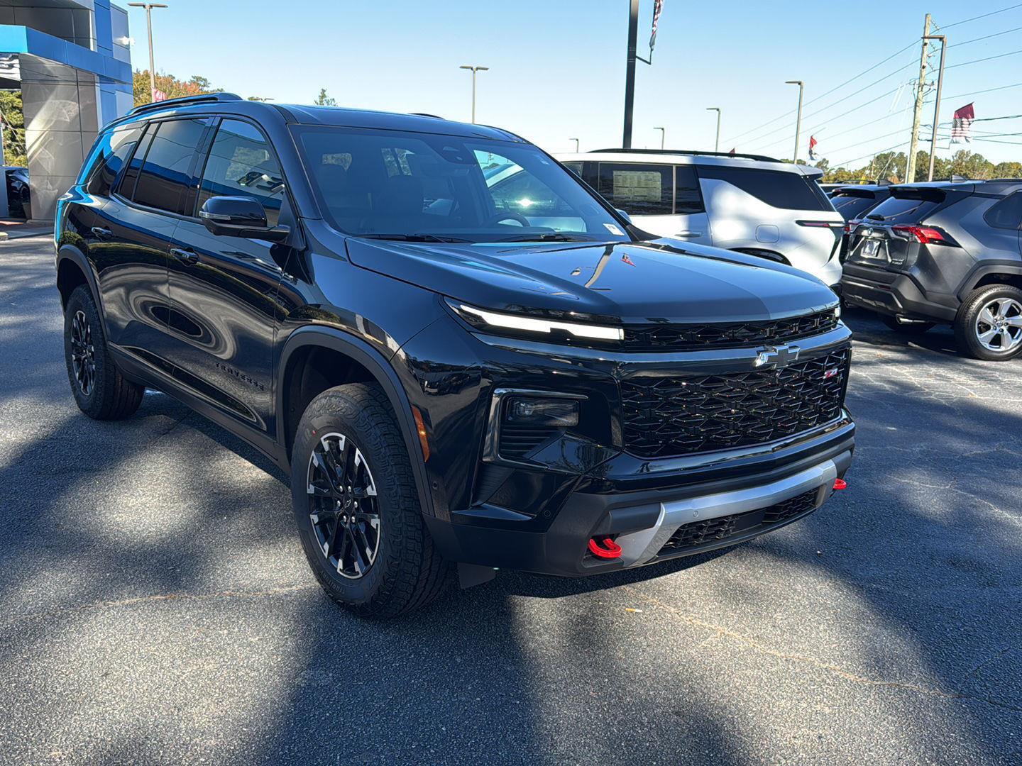 2026 Chevrolet Traverse Z71 Image 4 of 34