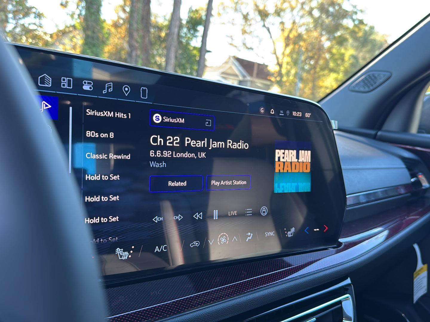 2026 Chevrolet Traverse Z71 Image 23 of 34