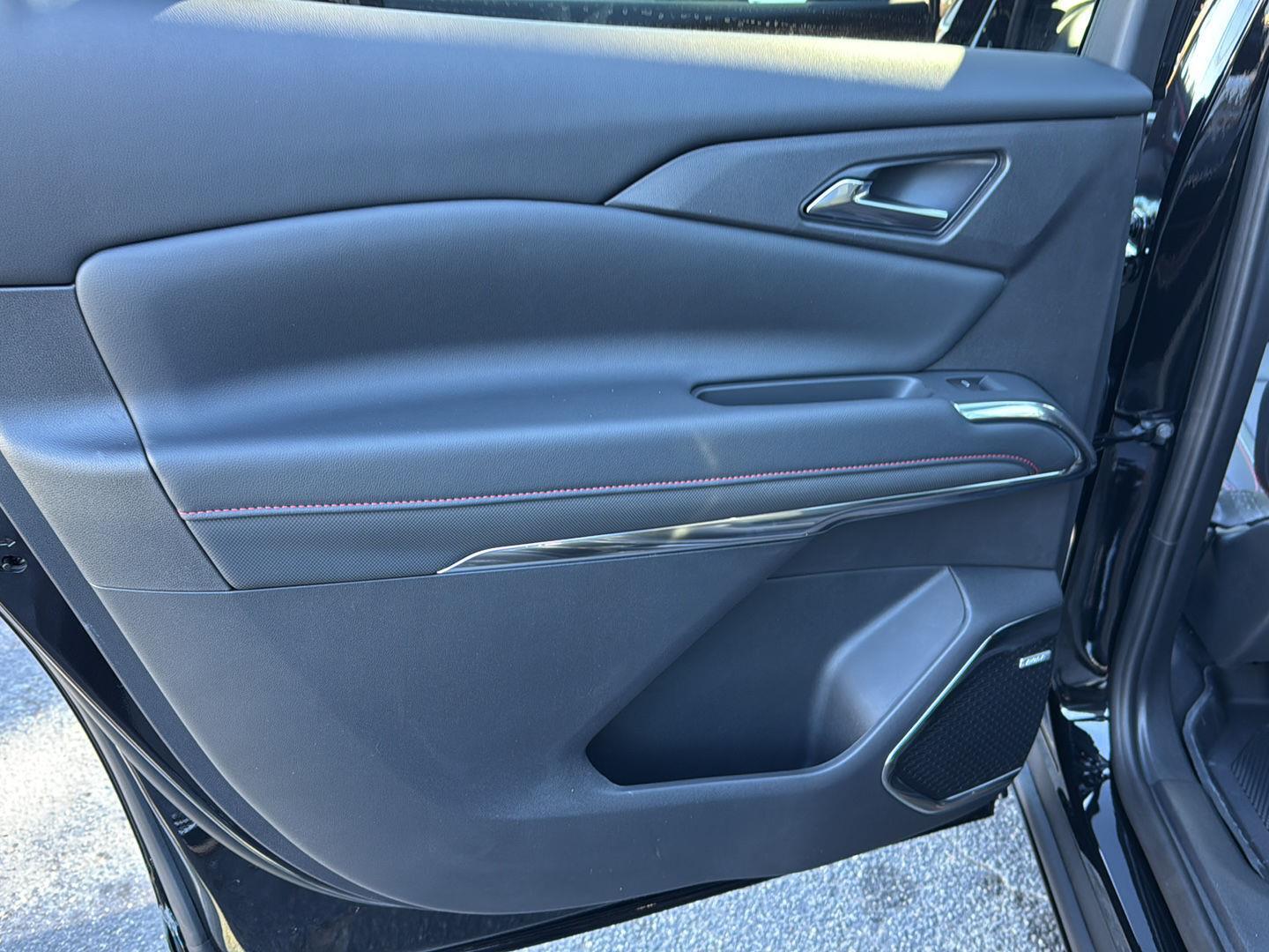 2026 Chevrolet Traverse Z71 Image 25 of 34