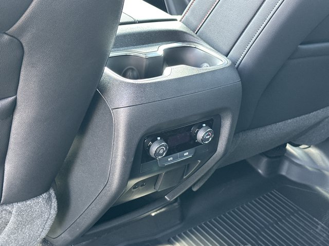 2026 Chevrolet Traverse AWD Z71 Image 20 of 25