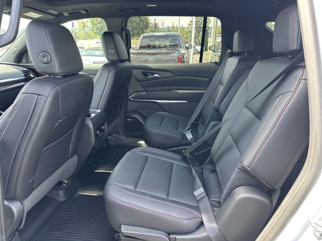 2026 Chevrolet Traverse AWD Z71 Image 11 of 25