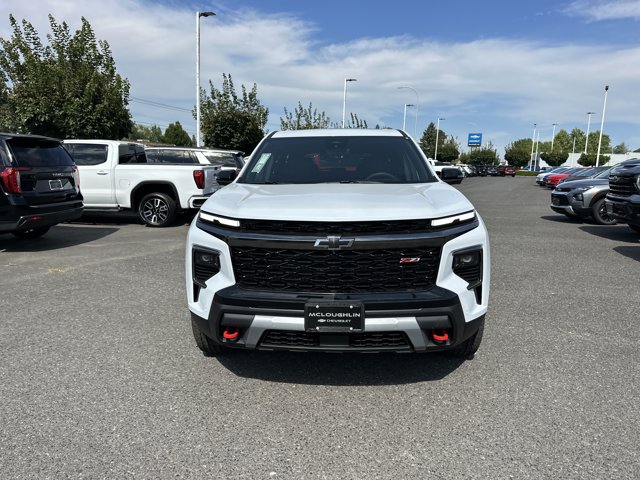 2026 Chevrolet Traverse AWD Z71 Image 2 of 25