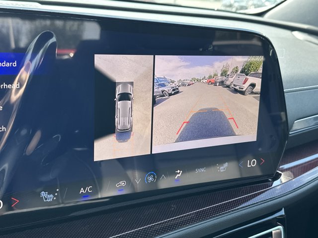 2026 Chevrolet Traverse AWD Z71 Image 16 of 25