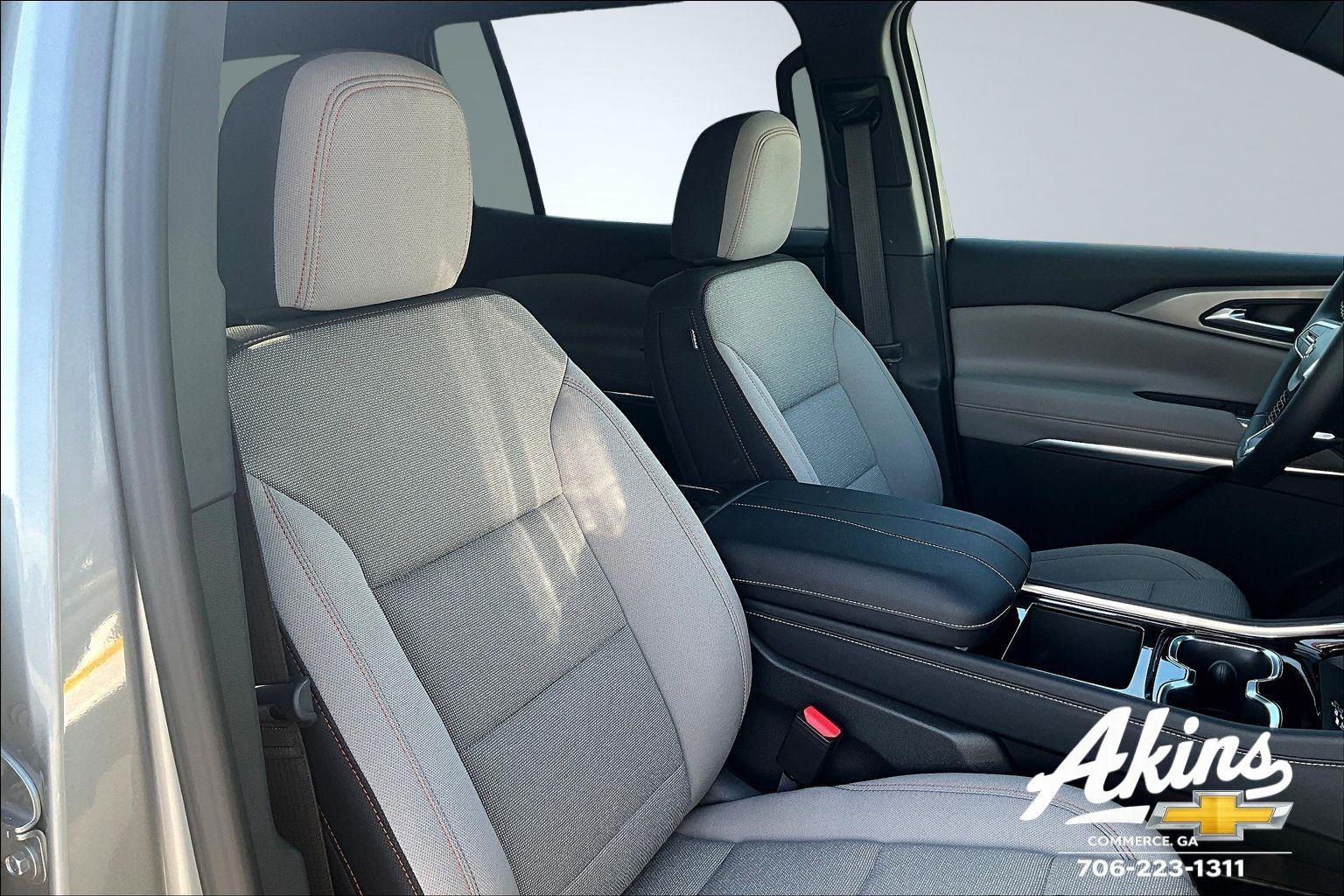 2026 Chevrolet Traverse FWD LT Image 11 of 22