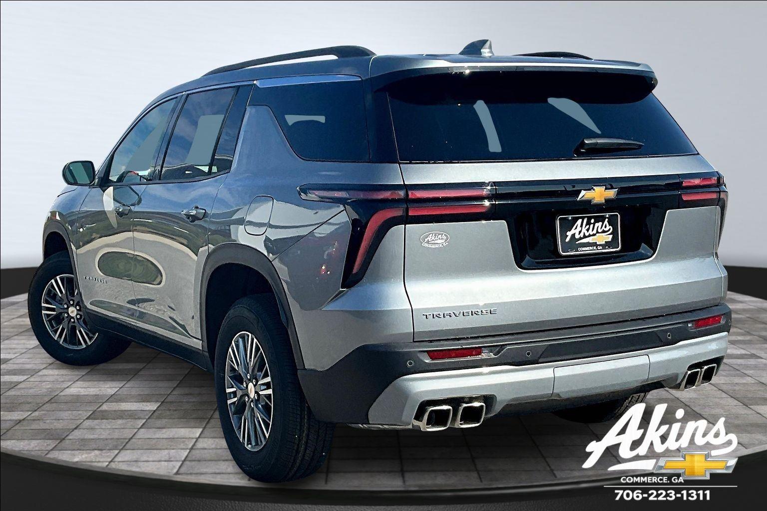 2026 Chevrolet Traverse FWD LT Image 7 of 22