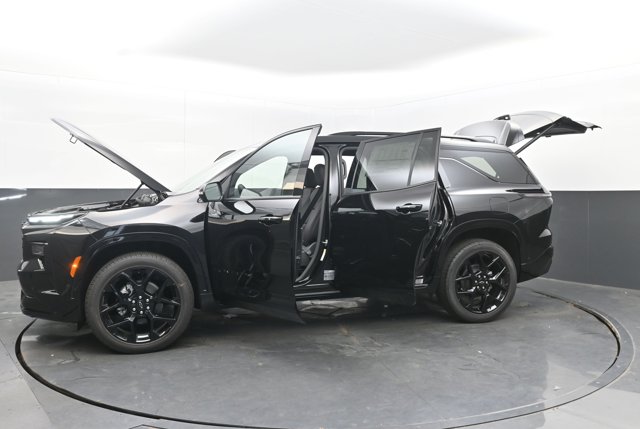 2026 Chevrolet Traverse FWD RS Image 4 of 46