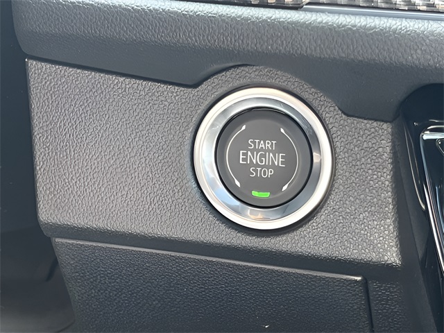 2026 Chevrolet Traverse FWD High Country Image 24 of 37