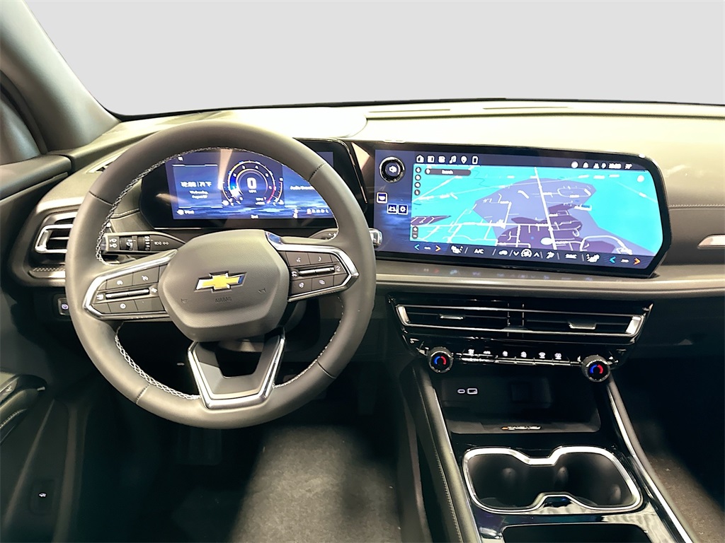 2026 Chevrolet Traverse FWD LT Image 18 of 35