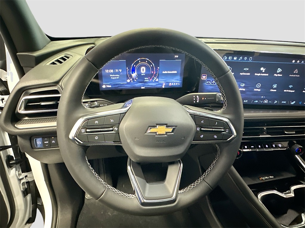 2026 Chevrolet Traverse FWD LT Image 19 of 35