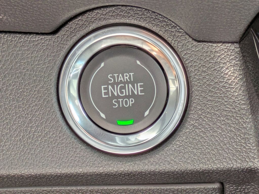 2026 Chevrolet Traverse FWD LT Image 51 of 52