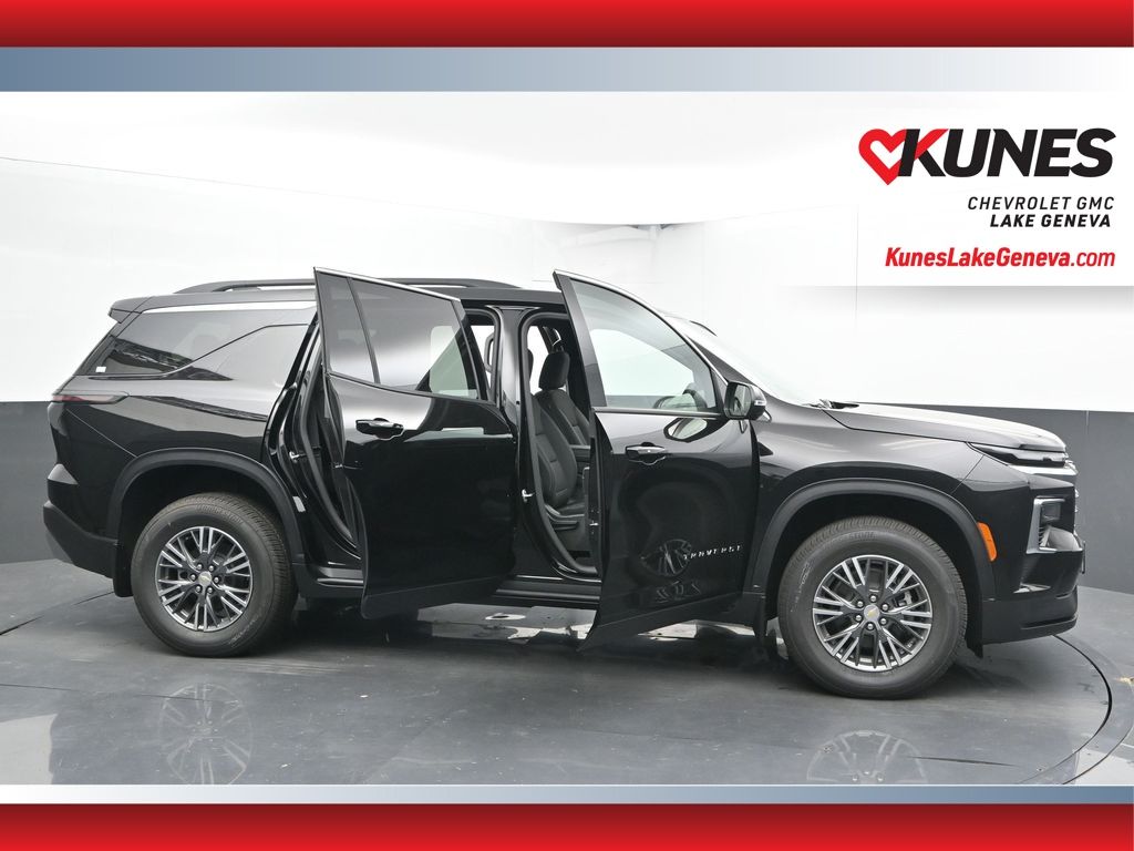 2026 Chevrolet Traverse AWD LT Image 11 of 66