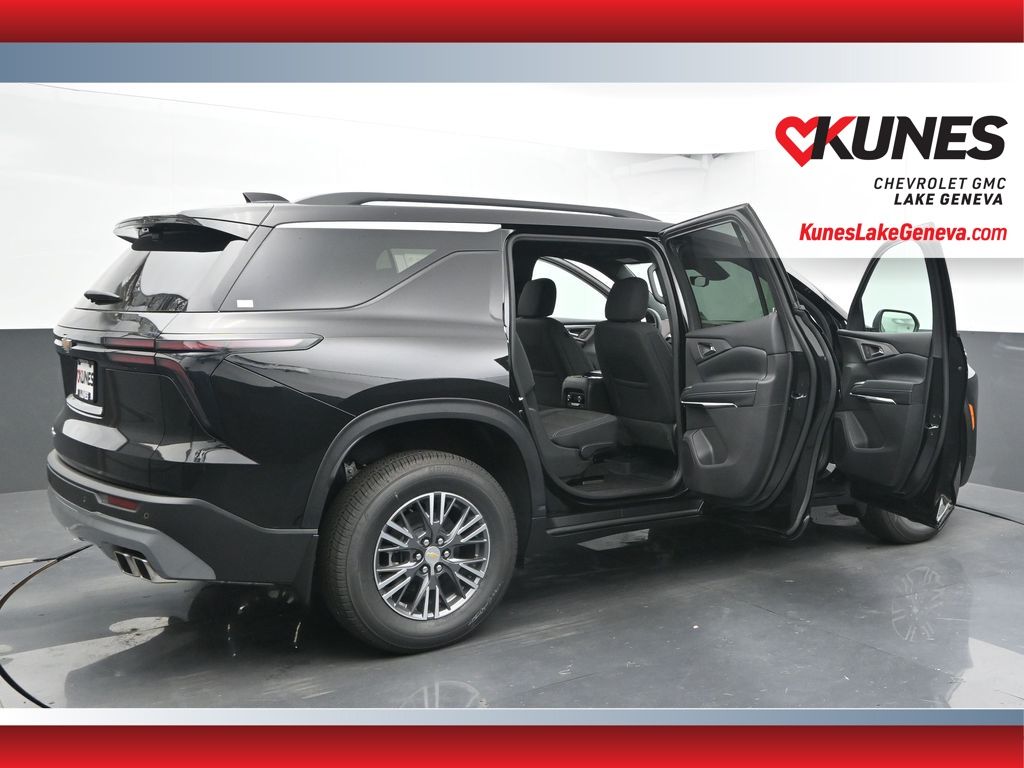 2026 Chevrolet Traverse AWD LT Image 32 of 66