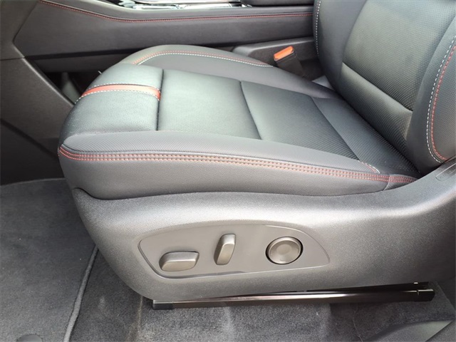 2026 Chevrolet Traverse FWD RS Image 15 of 15