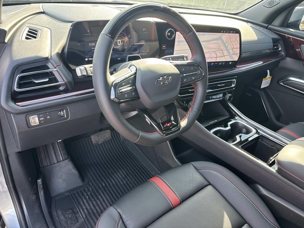 2026 Chevrolet Traverse FWD RS Image 13 of 27