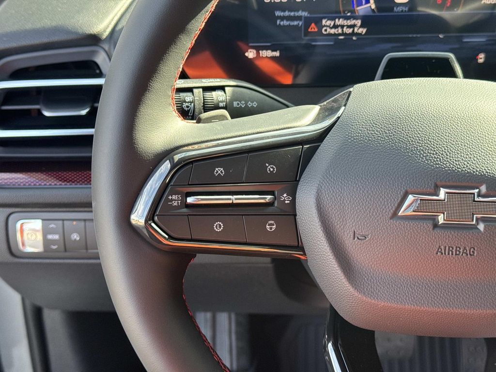 2026 Chevrolet Traverse FWD RS Image 15 of 27