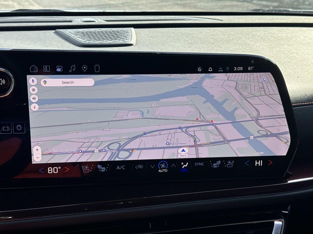 2026 Chevrolet Traverse FWD RS Image 18 of 27