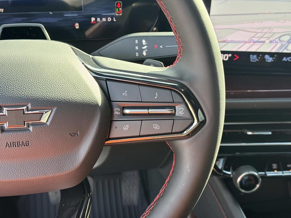 2026 Chevrolet Traverse FWD RS Image 16 of 27