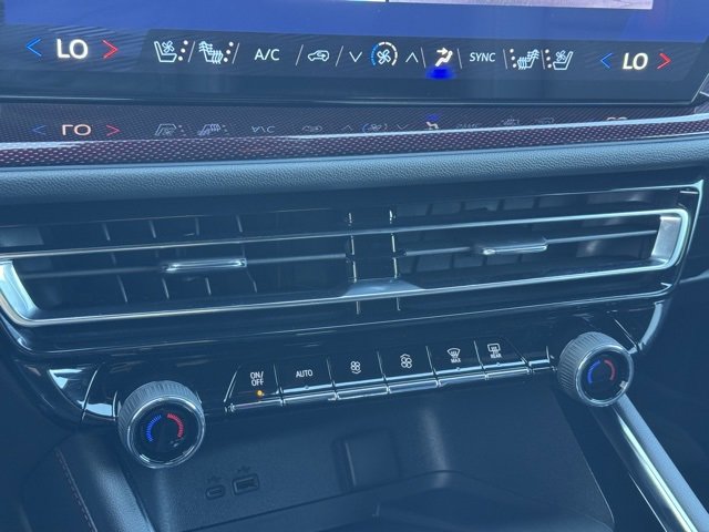 2026 Chevrolet Traverse FWD RS Image 18 of 29