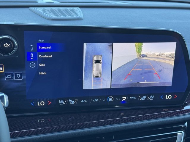 2026 Chevrolet Traverse FWD RS Image 16 of 29