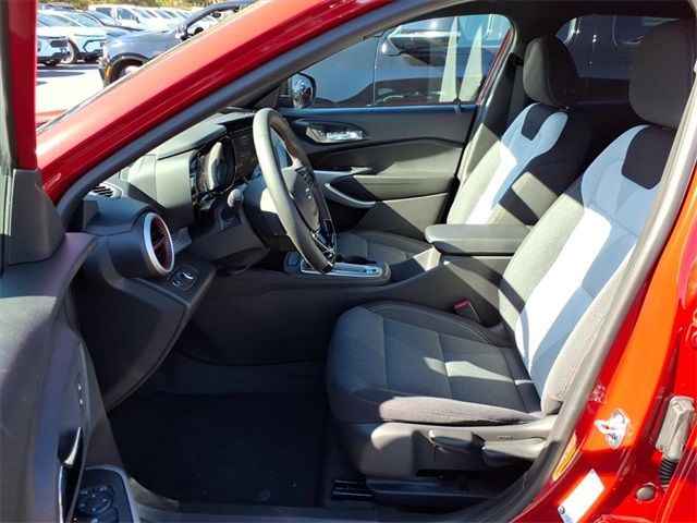 2026 Chevrolet Trax 1RS Image 6 of 23