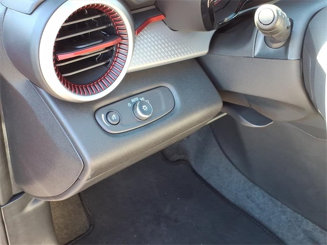 2026 Chevrolet Trax 1RS Image 21 of 23