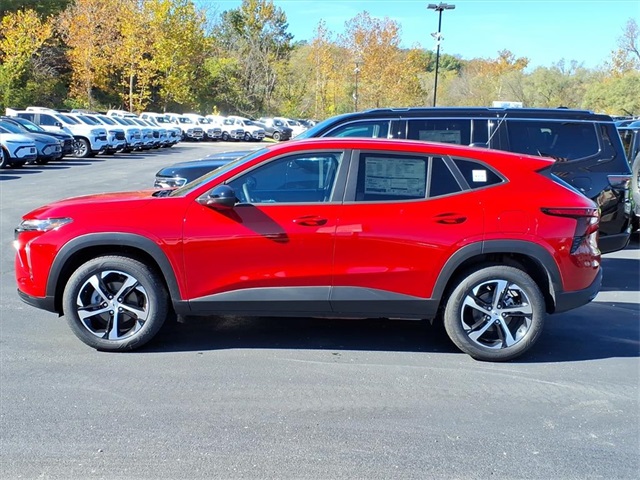 2026 Chevrolet Trax 1RS Image 3 of 23