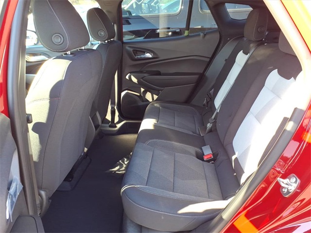 2026 Chevrolet Trax 1RS Image 5 of 23