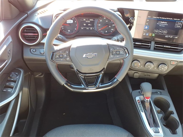 2026 Chevrolet Trax 1RS Image 9 of 23