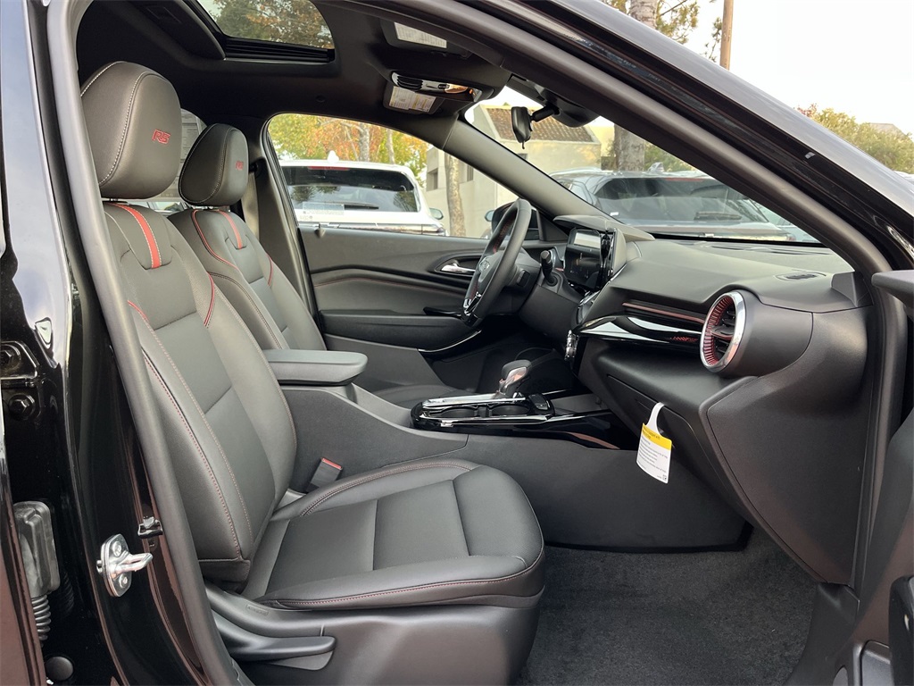 2026 Chevrolet Trax 2RS Image 15 of 34