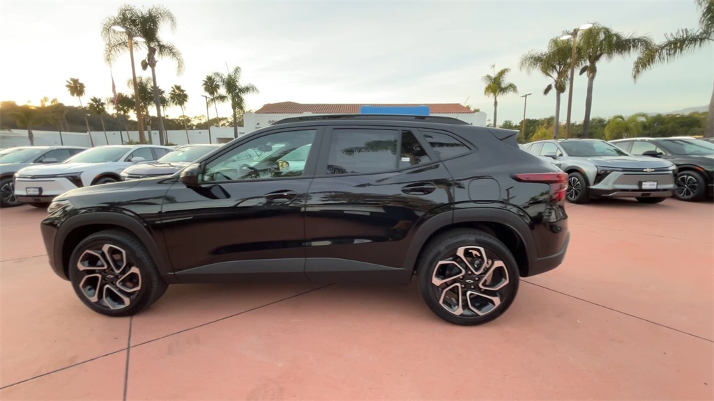 2026 Chevrolet Trax 2RS Image 8 of 34