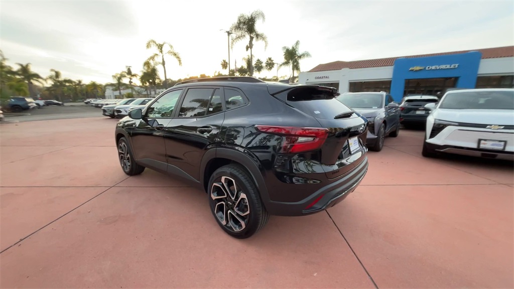 2026 Chevrolet Trax 2RS Image 7 of 34