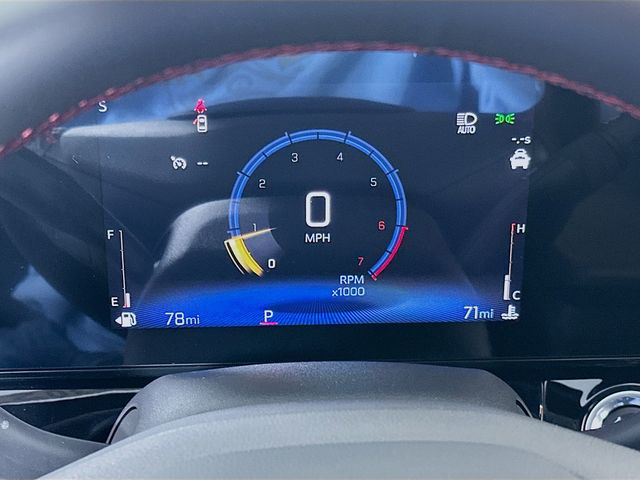 2026 Chevrolet Trax 2RS Image 21 of 33