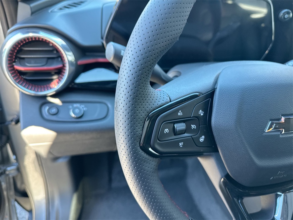2026 Chevrolet Trax 2RS Image 18 of 35