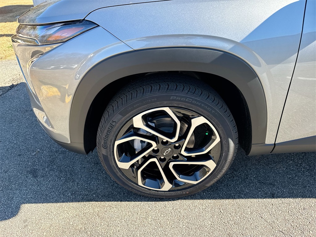 2026 Chevrolet Trax 2RS Image 12 of 35